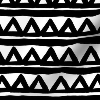 Safari Adventure / Triangle Tribal Stripes