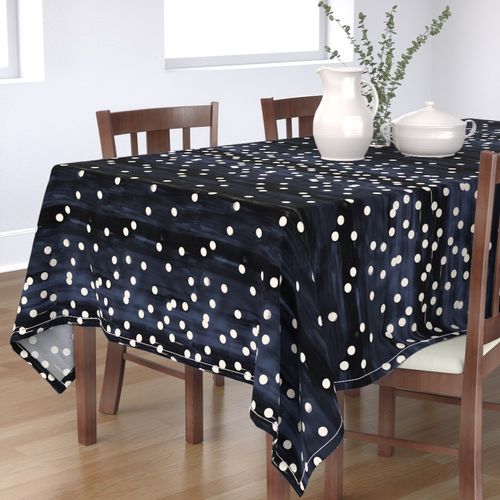 HOME_GOOD_RECTANGULAR_TABLE_CLOTH