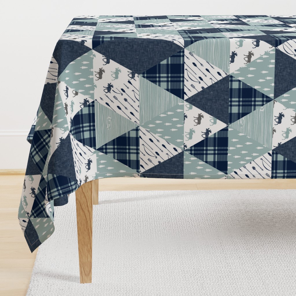 Moose Triangle Wholecloth || moose (navy)