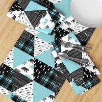 woodland triangle quilt top bear || black & light teal