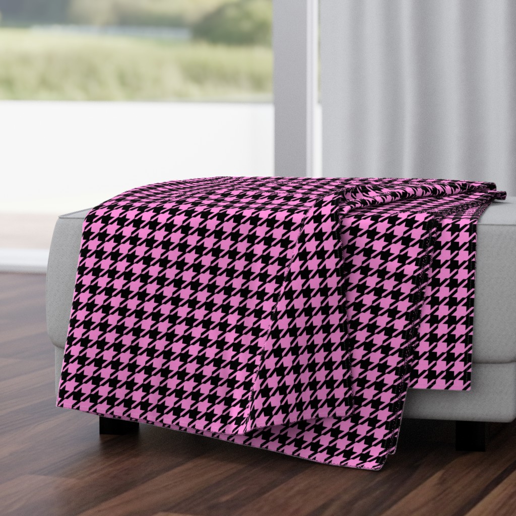 Bright Pink Hounds Tooth / Modern  