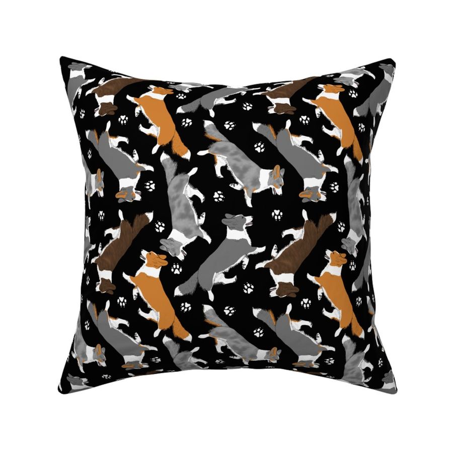 HOME_GOOD_SQUARE_THROW_PILLOW