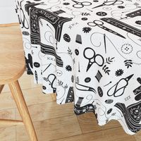 Sew Vintage // by petite_circus // sewing machine black and white