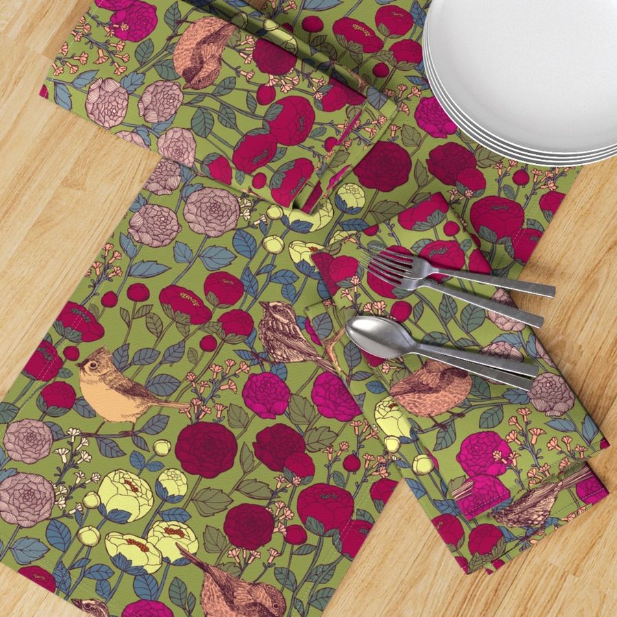 HOME_GOOD_TABLE_RUNNER