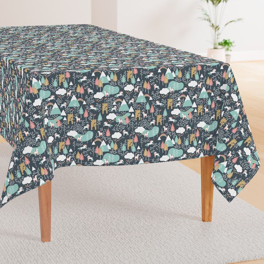 HOME_GOOD_RECTANGULAR_TABLE_CLOTH