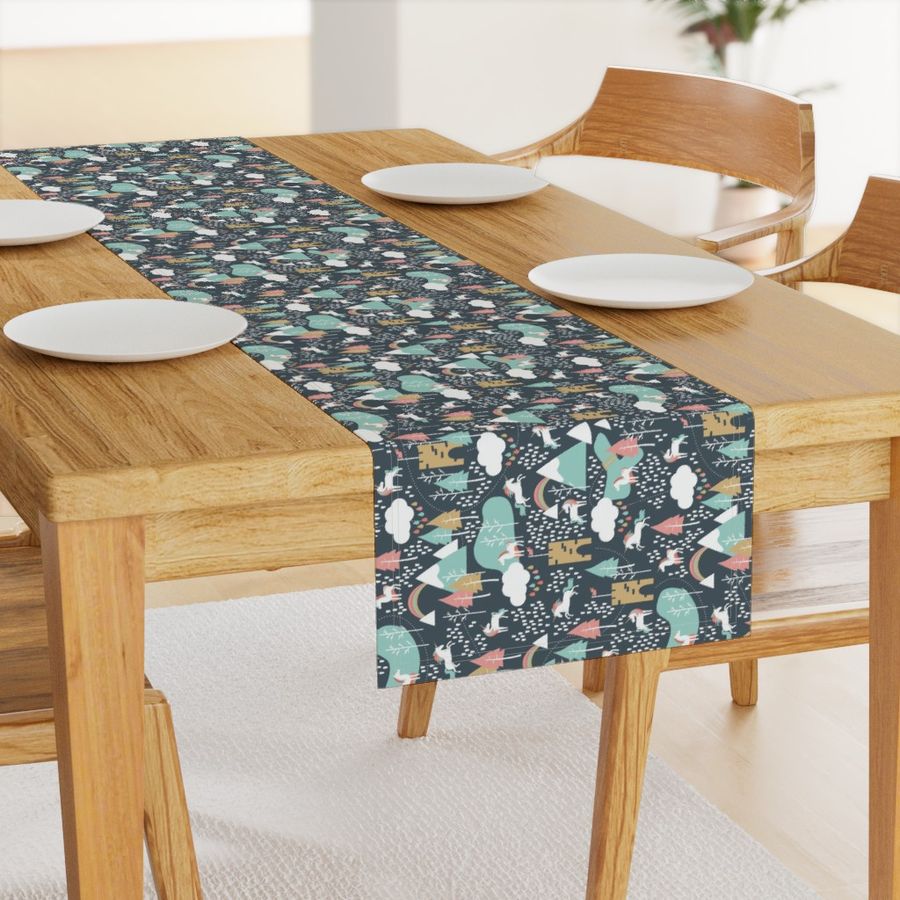 HOME_GOOD_TABLE_RUNNER