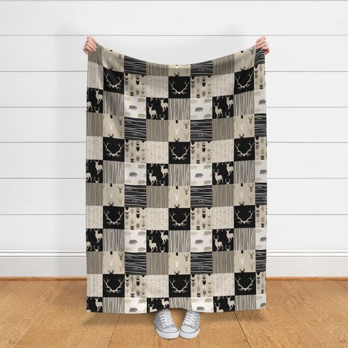 HOME_GOOD_THROW_BLANKET