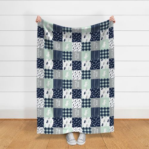 HOME_GOOD_THROW_BLANKET