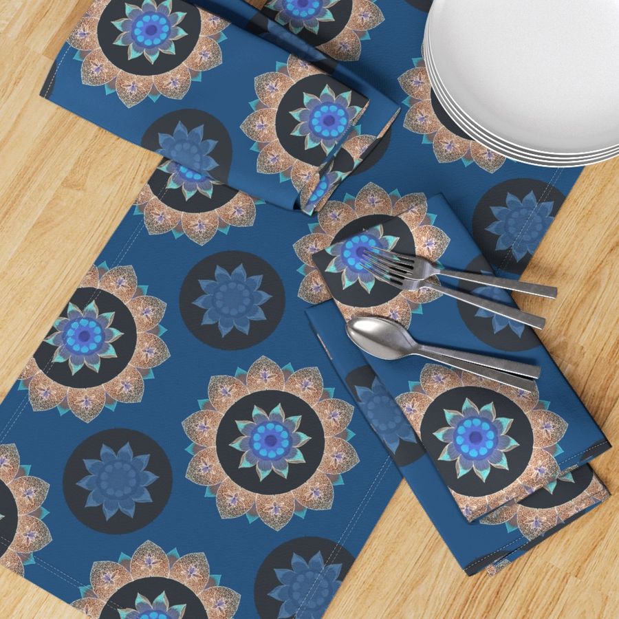 HOME_GOOD_TABLE_RUNNER