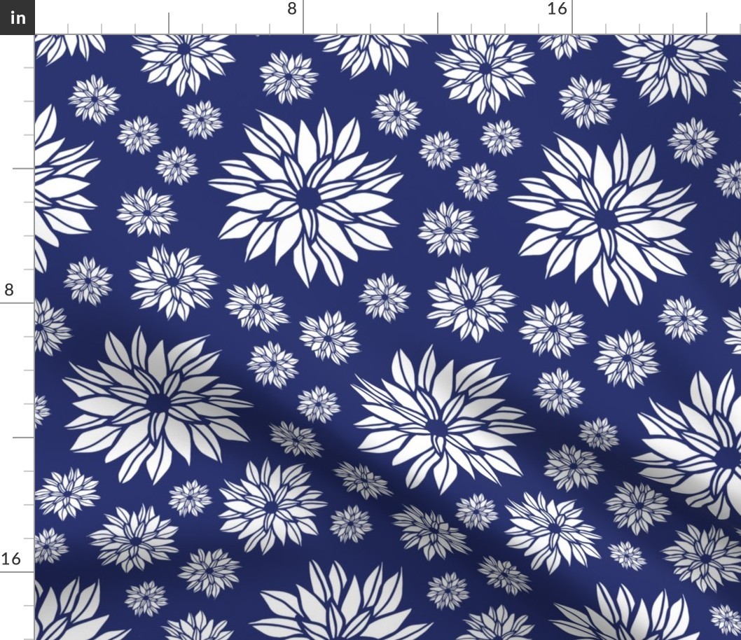 Daisy Flowers Blue & White Medium