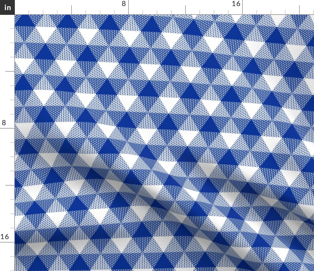 English blue triangle gingham