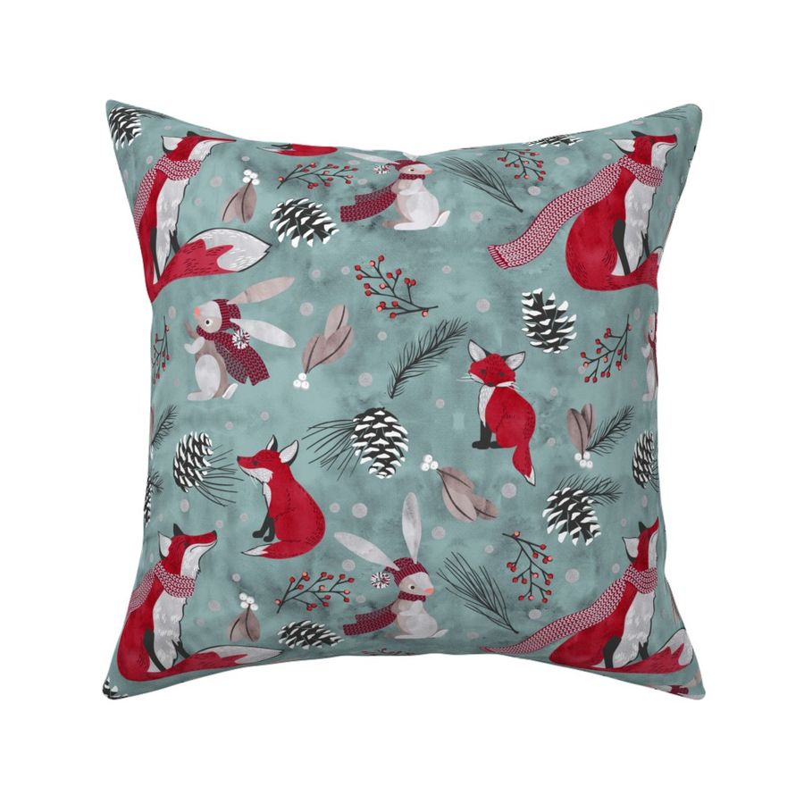 HOME_GOOD_SQUARE_THROW_PILLOW