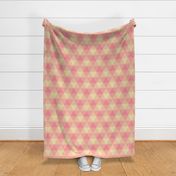 Large triangle plaid - pink and cream