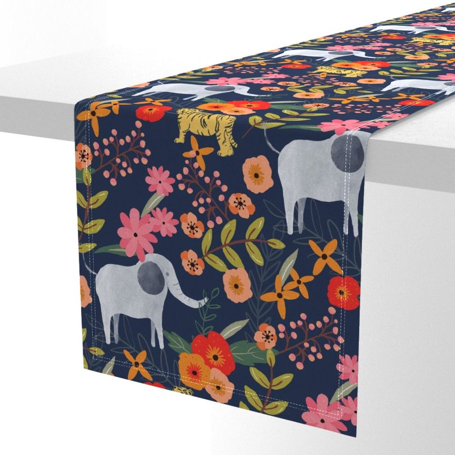 HOME_GOOD_TABLE_RUNNER