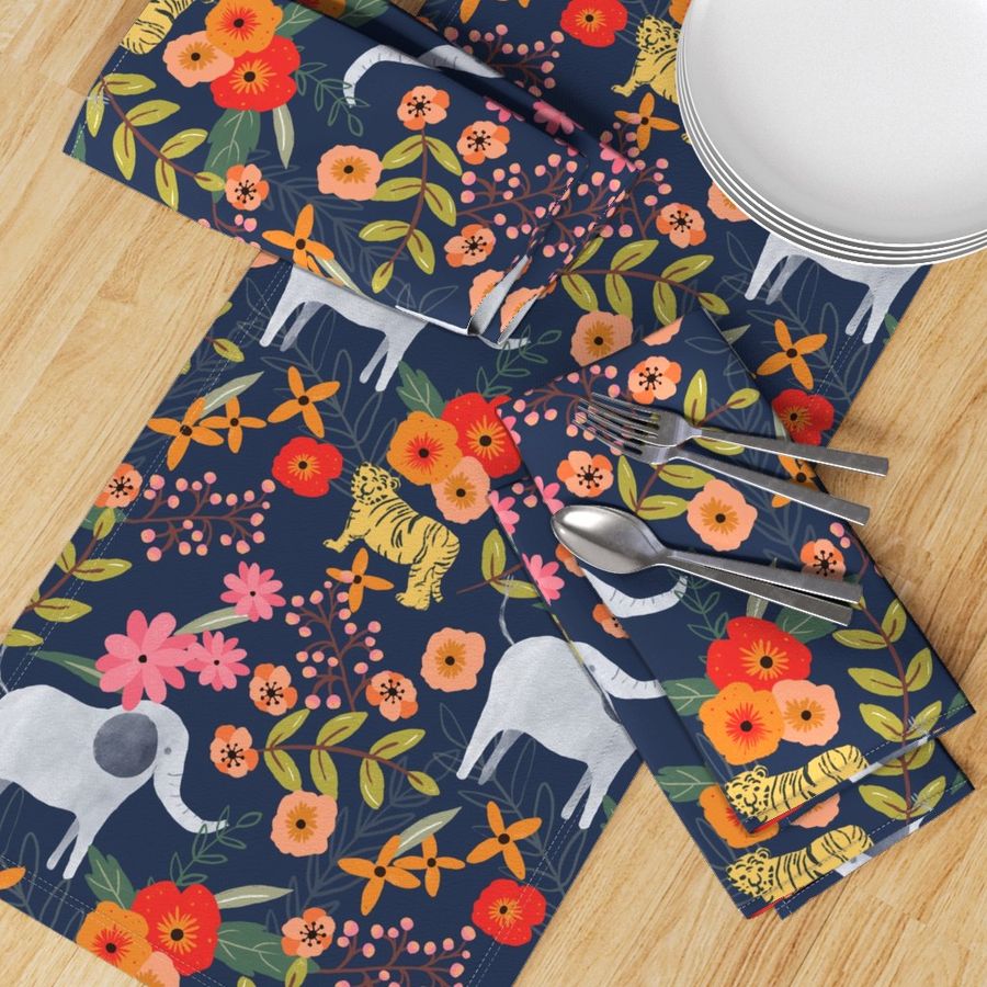 HOME_GOOD_TABLE_RUNNER