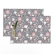 Design Sew Creativity - Sewing Typography Grey White Pink Regular Scale