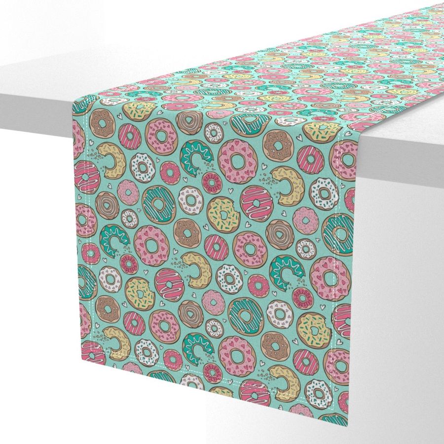 HOME_GOOD_TABLE_RUNNER