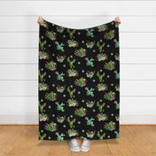 Western Flowers Black - 18"