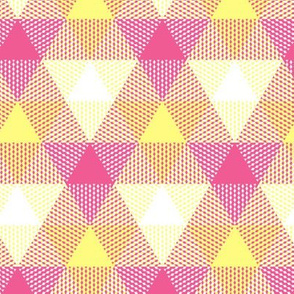 triangle gingham - pink lemonade