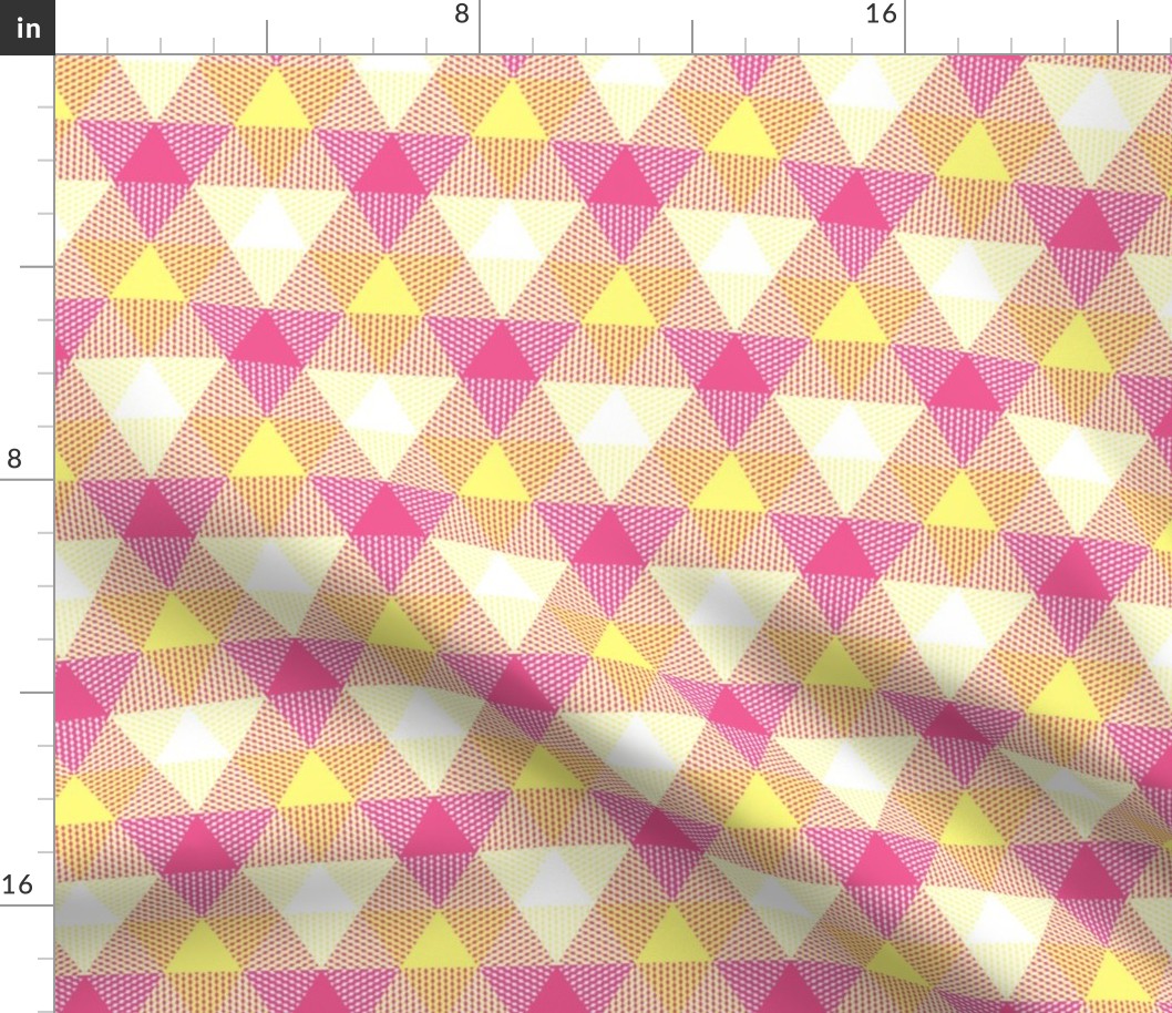 triangle gingham - pink lemonade
