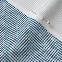 glitchy navy - light blue - white gingham