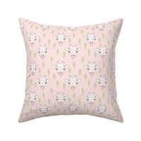 small giraffes and leavs on soft pink