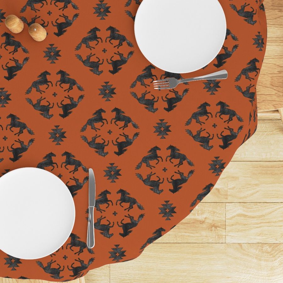 HOME_GOOD_ROUND_TABLE_CLOTH