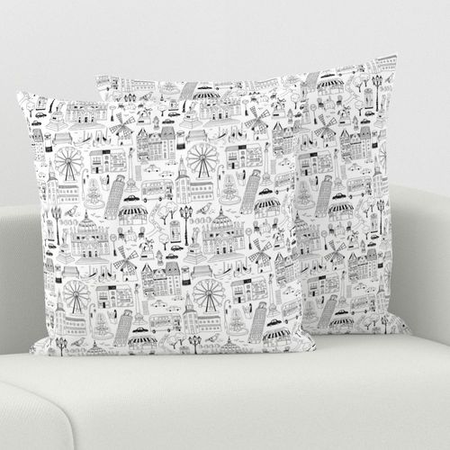 HOME_GOOD_SQUARE_THROW_PILLOW