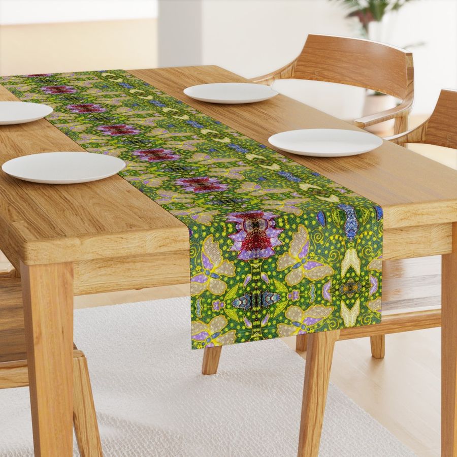 HOME_GOOD_TABLE_RUNNER