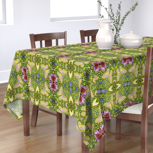 HOME_GOOD_RECTANGULAR_TABLE_CLOTH