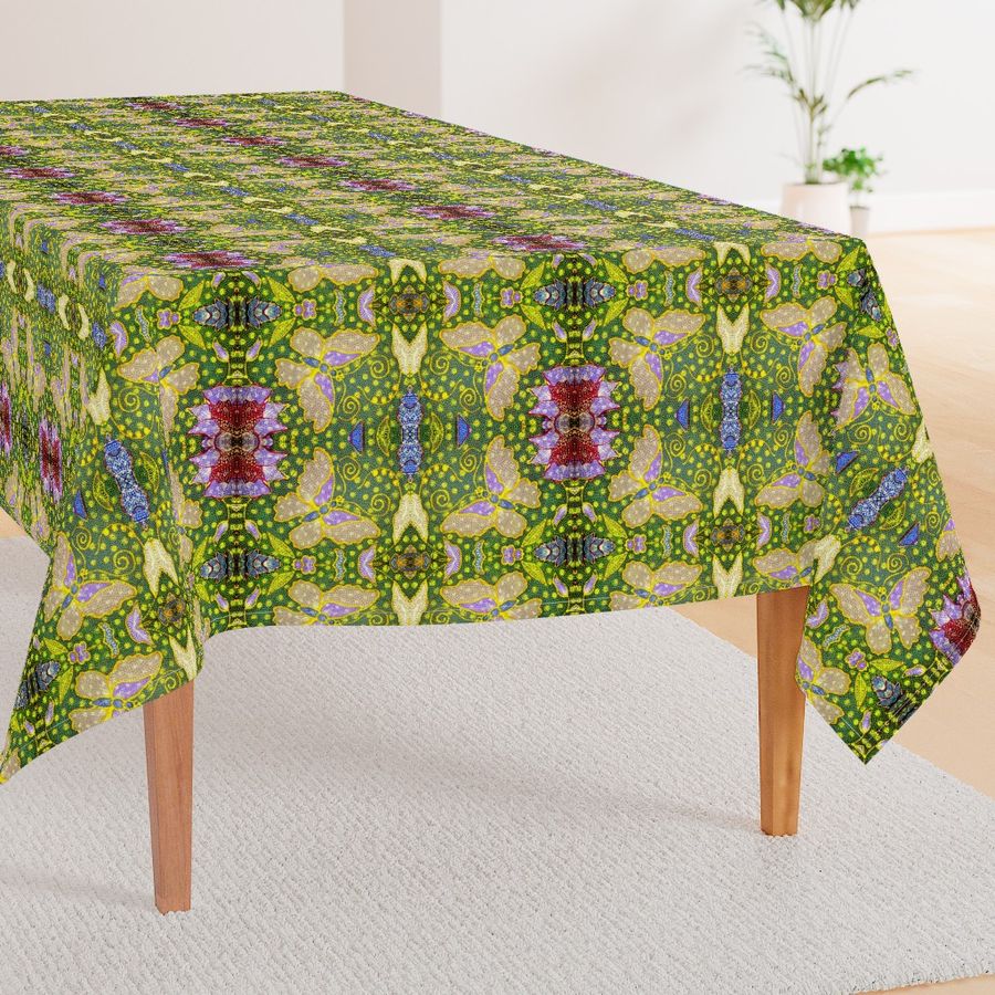 HOME_GOOD_RECTANGULAR_TABLE_CLOTH