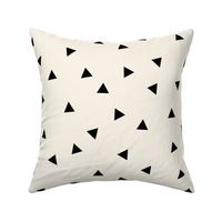 Black triangles (large) on ivory || scattered