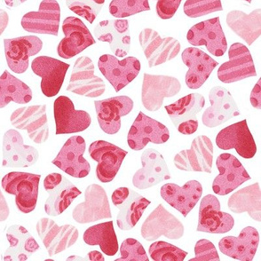 hearts_pattern_white