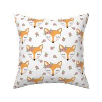 foxes-with-pink-rosebuds-on-white