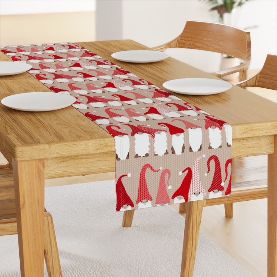 HOME_GOOD_TABLE_RUNNER