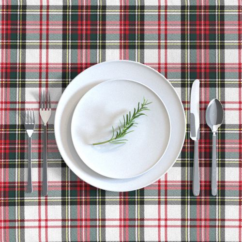 HOME_GOOD_RECTANGULAR_TABLE_CLOTH