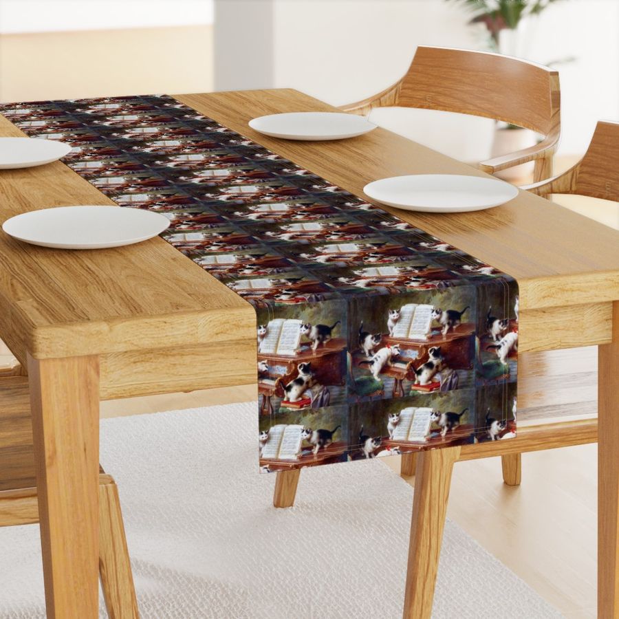 HOME_GOOD_TABLE_RUNNER