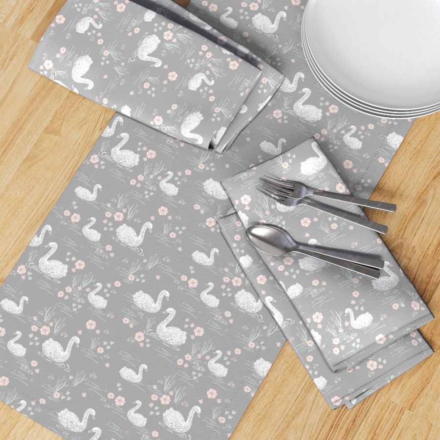 HOME_GOOD_TABLE_RUNNER