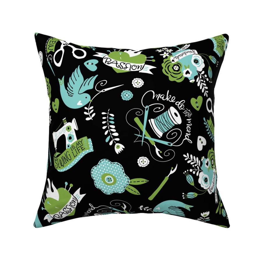 HOME_GOOD_SQUARE_THROW_PILLOW