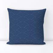 XL faux sashiko scallop on navy