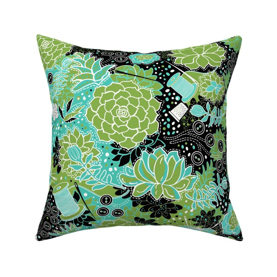 HOME_GOOD_SQUARE_THROW_PILLOW