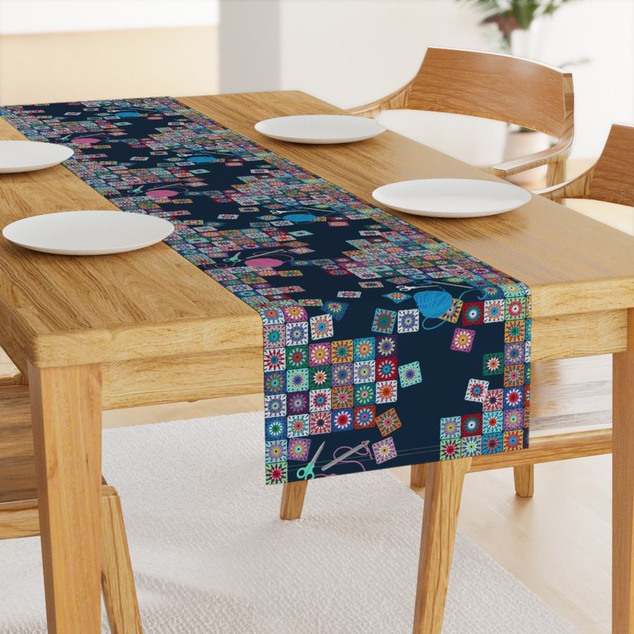 HOME_GOOD_TABLE_RUNNER