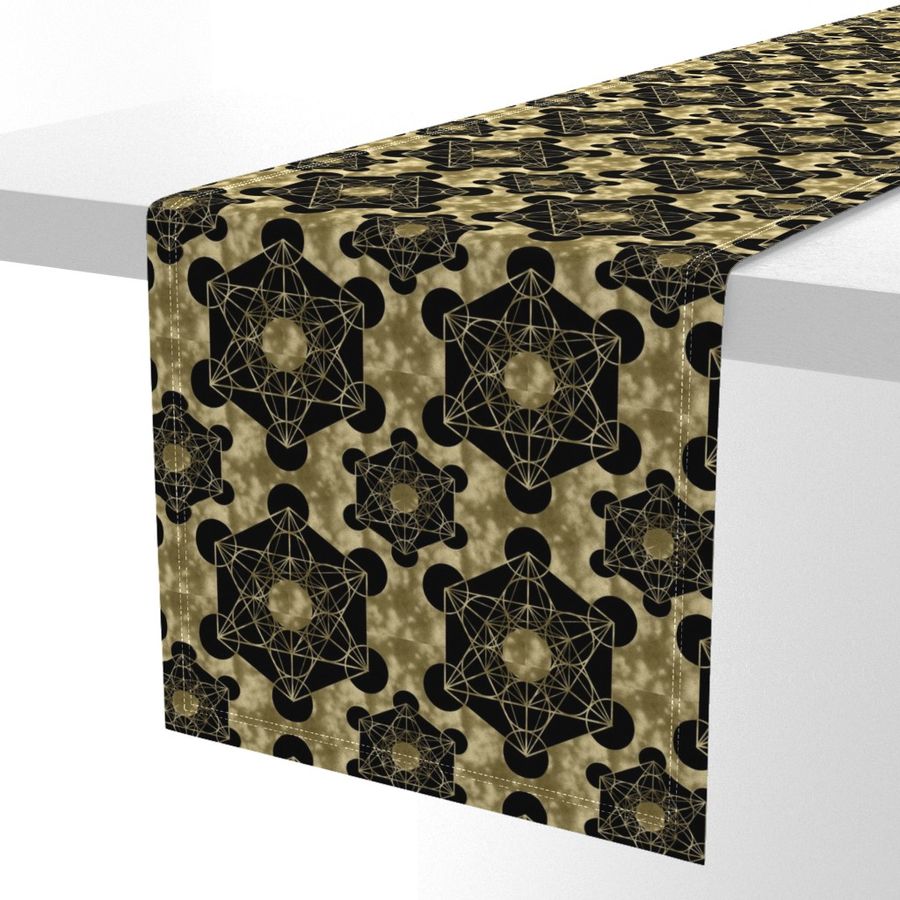 HOME_GOOD_TABLE_RUNNER