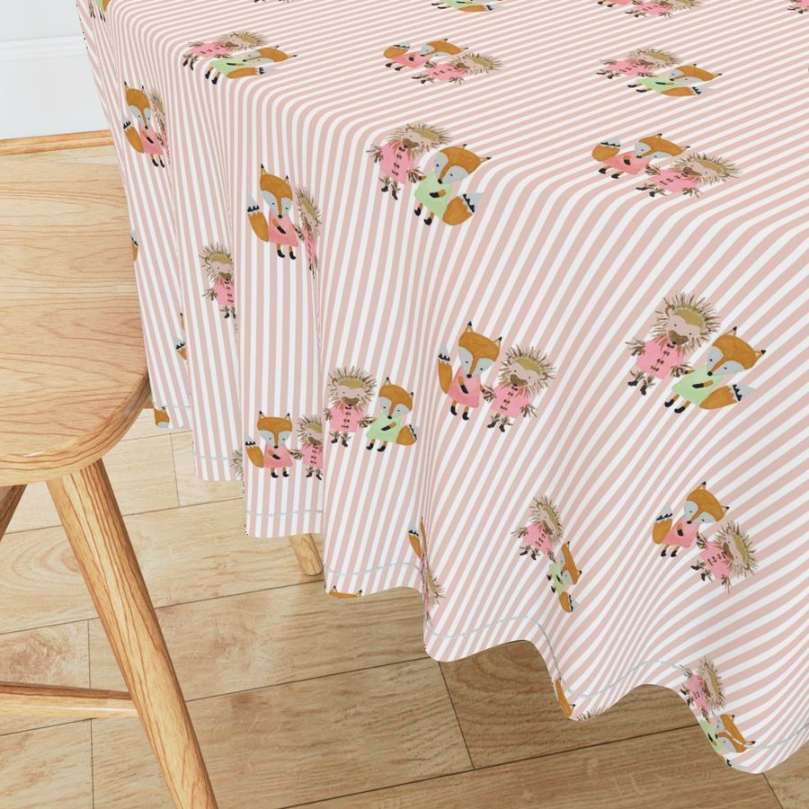 HOME_GOOD_ROUND_TABLE_CLOTH