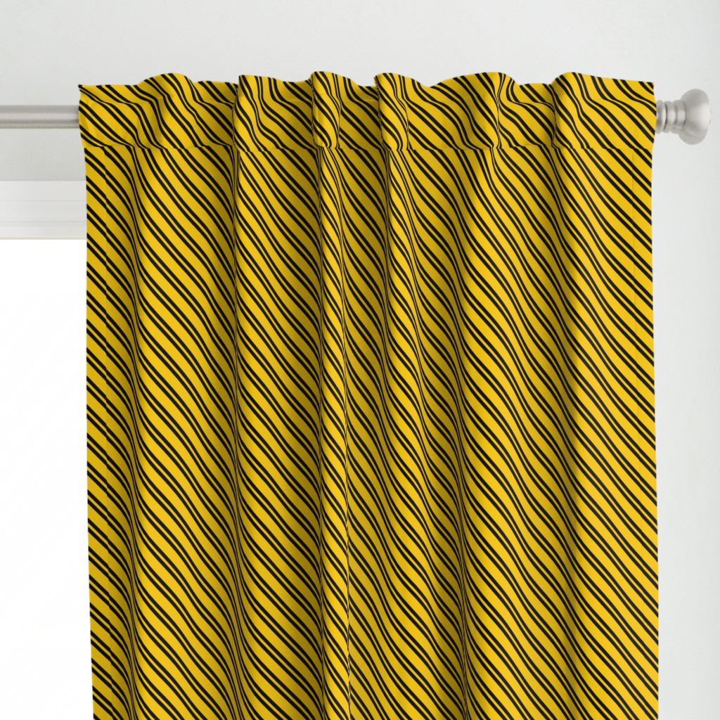 Diagonal Double Stripes in Yellow and Black