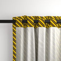 Diagonal Double Stripes in Yellow and Black