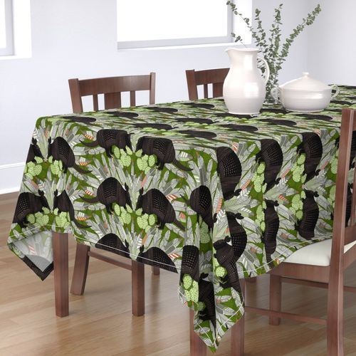 HOME_GOOD_RECTANGULAR_TABLE_CLOTH