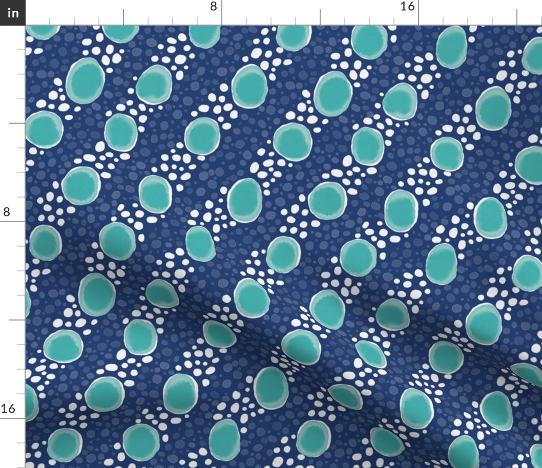 Slide Show in aqua_spots_on_blue_