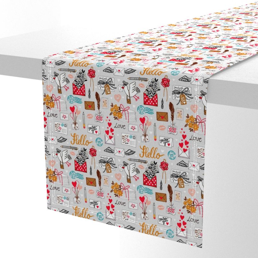 HOME_GOOD_TABLE_RUNNER