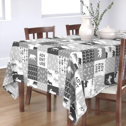 HOME_GOOD_RECTANGULAR_TABLE_CLOTH